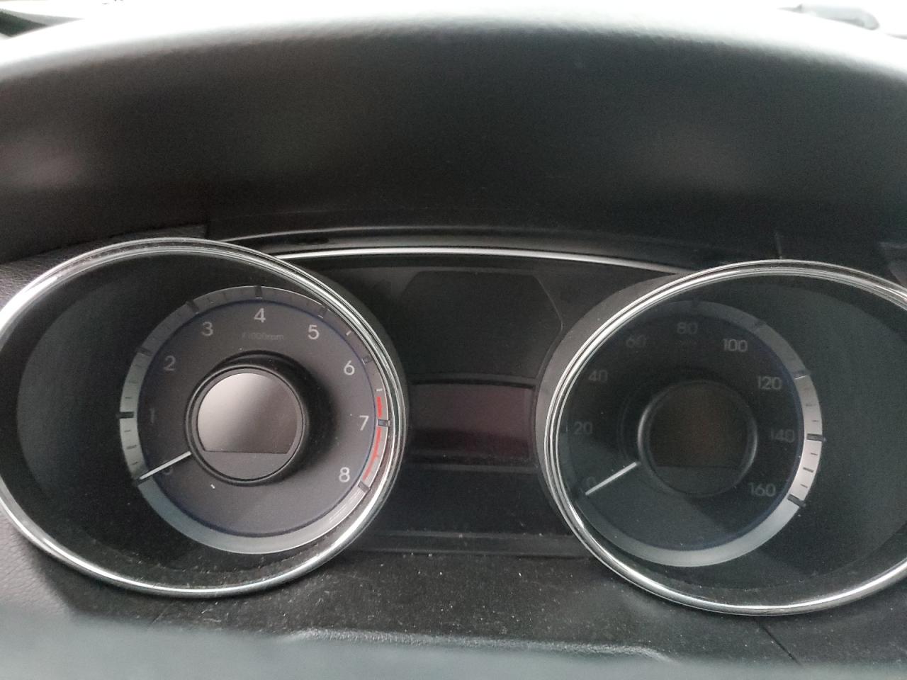 2014 Hyundai Sonata - Image 9