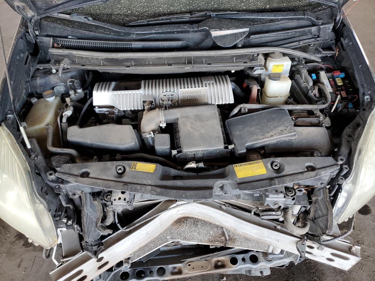 2013 Toyota Prius - Image 11
