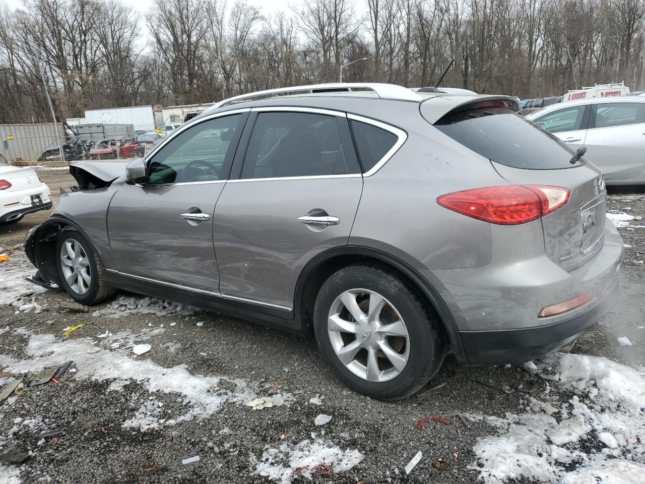 2009 Infiniti EX - Image 2