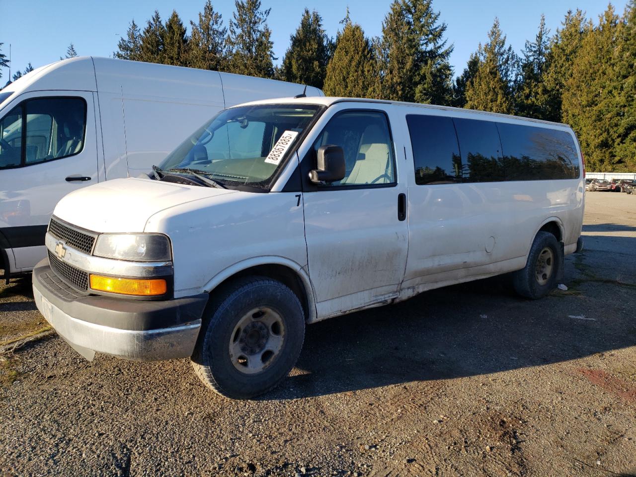 2015 Chevrolet Express - Image 1