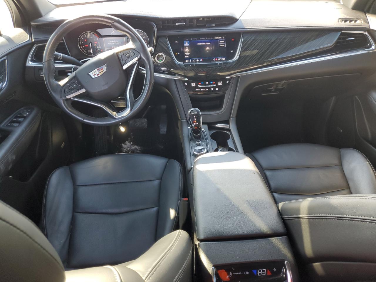 2022 Cadillac XT6 - Image 8