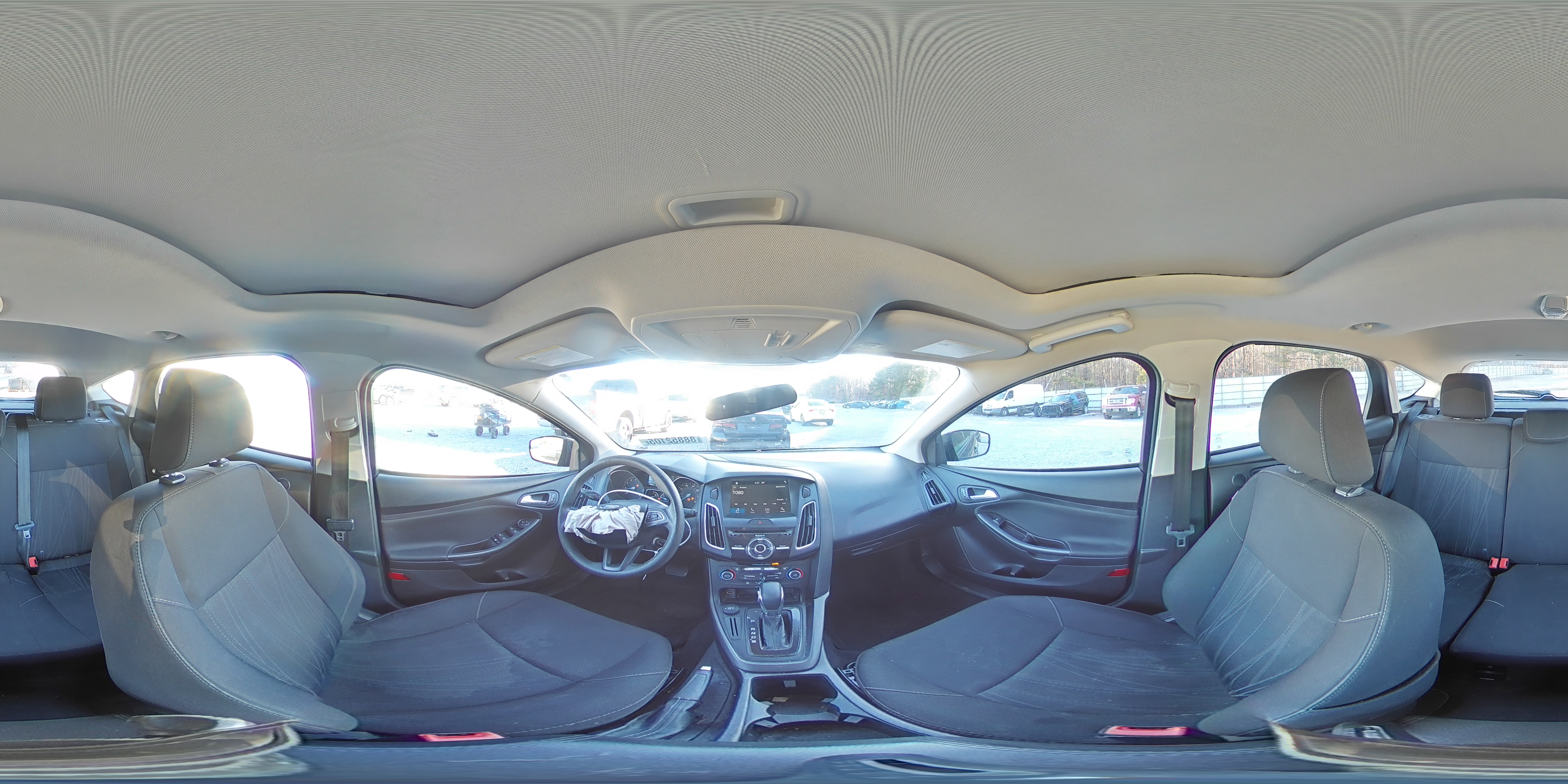 2018 Ford Focus - Image 12