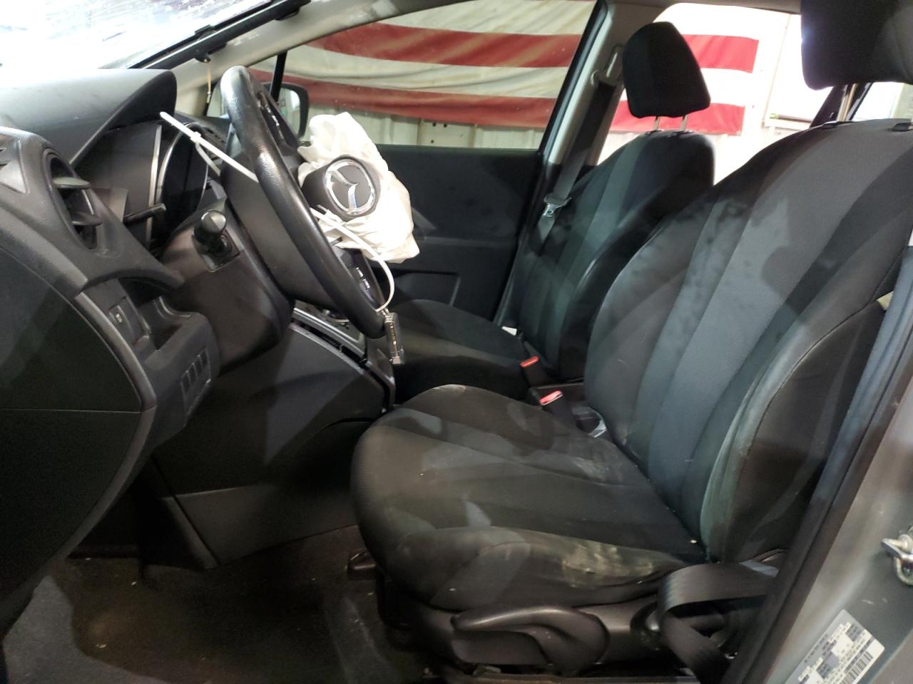 2013 Mazda 5 - Image 7