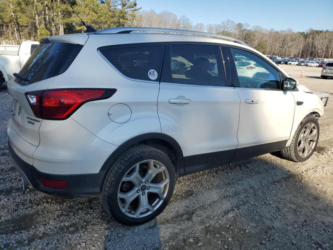 2019 Ford Escape - Image 3