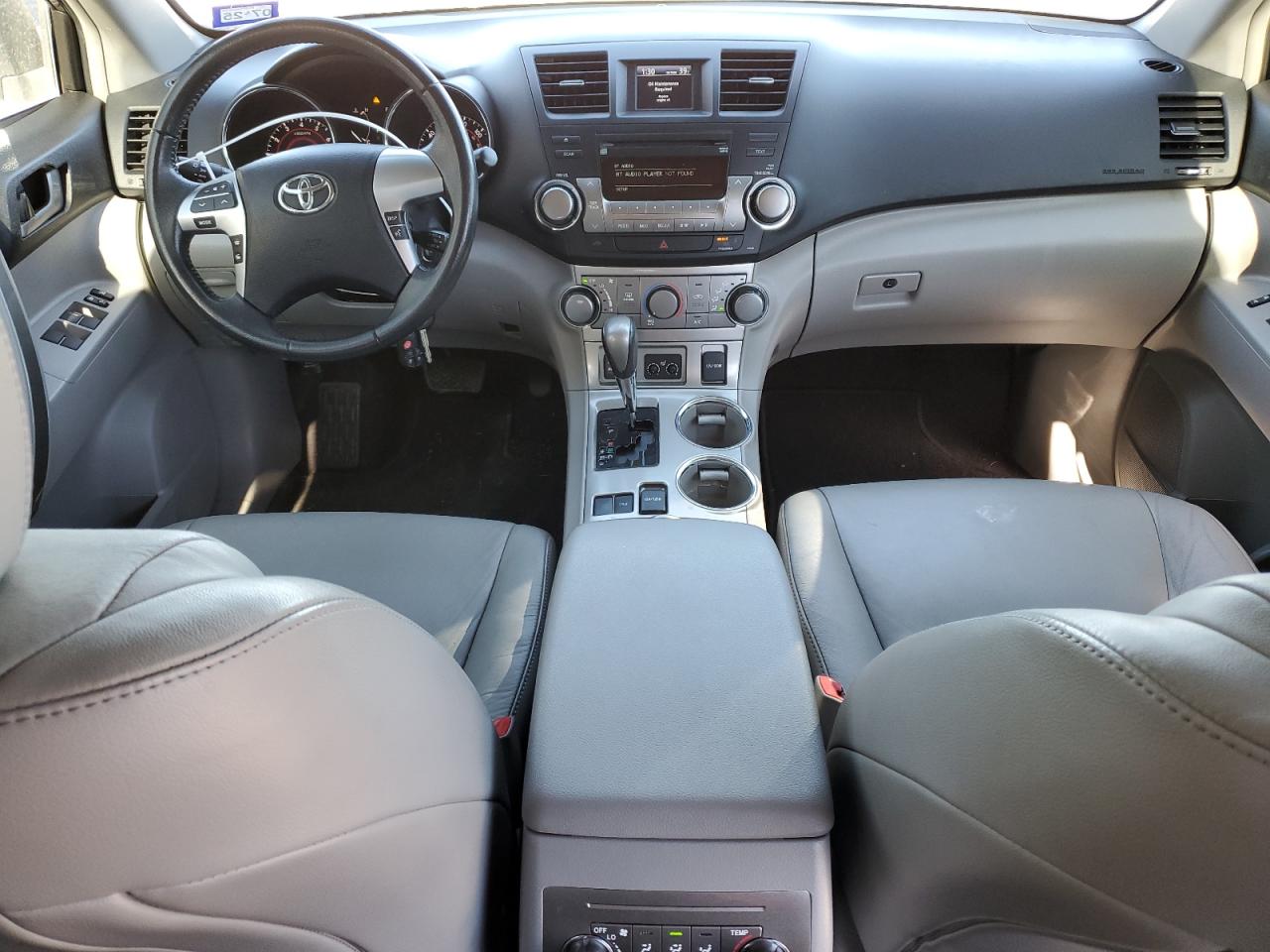 2011 Toyota Highlander - Image 8