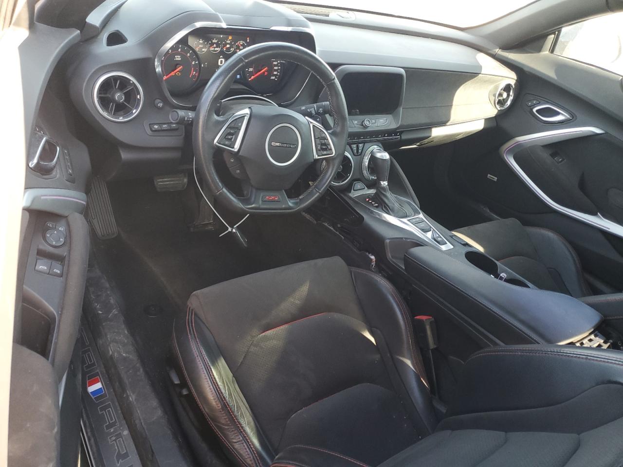 2016 Chevrolet Camaro - Image 8