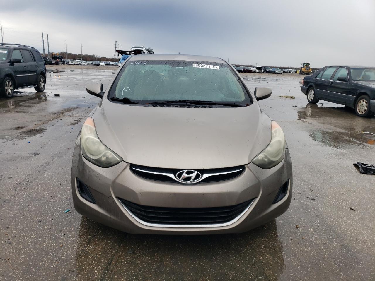 2013 Hyundai Elantra - Image 5
