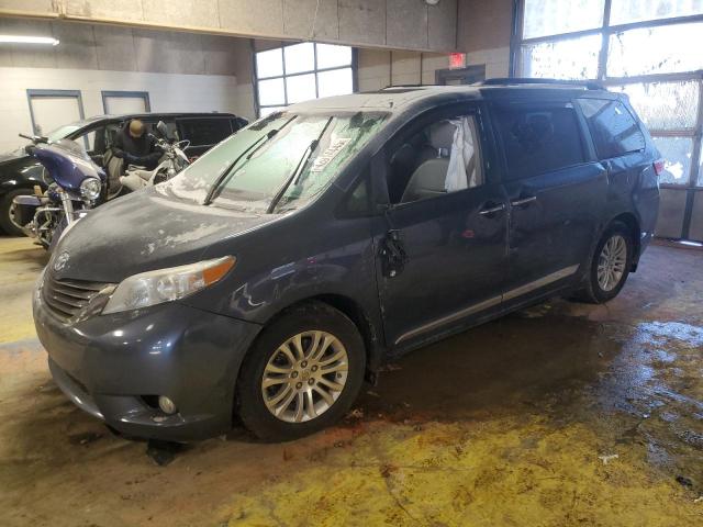 2016 Toyota Sienna Xle