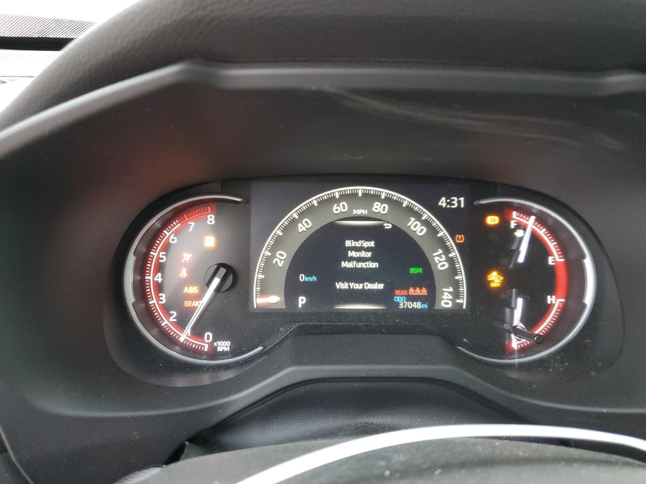 2020 Toyota RAV 4 - Image 9