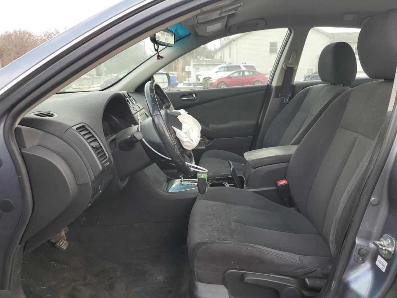 2012 Nissan Altima - Image 7