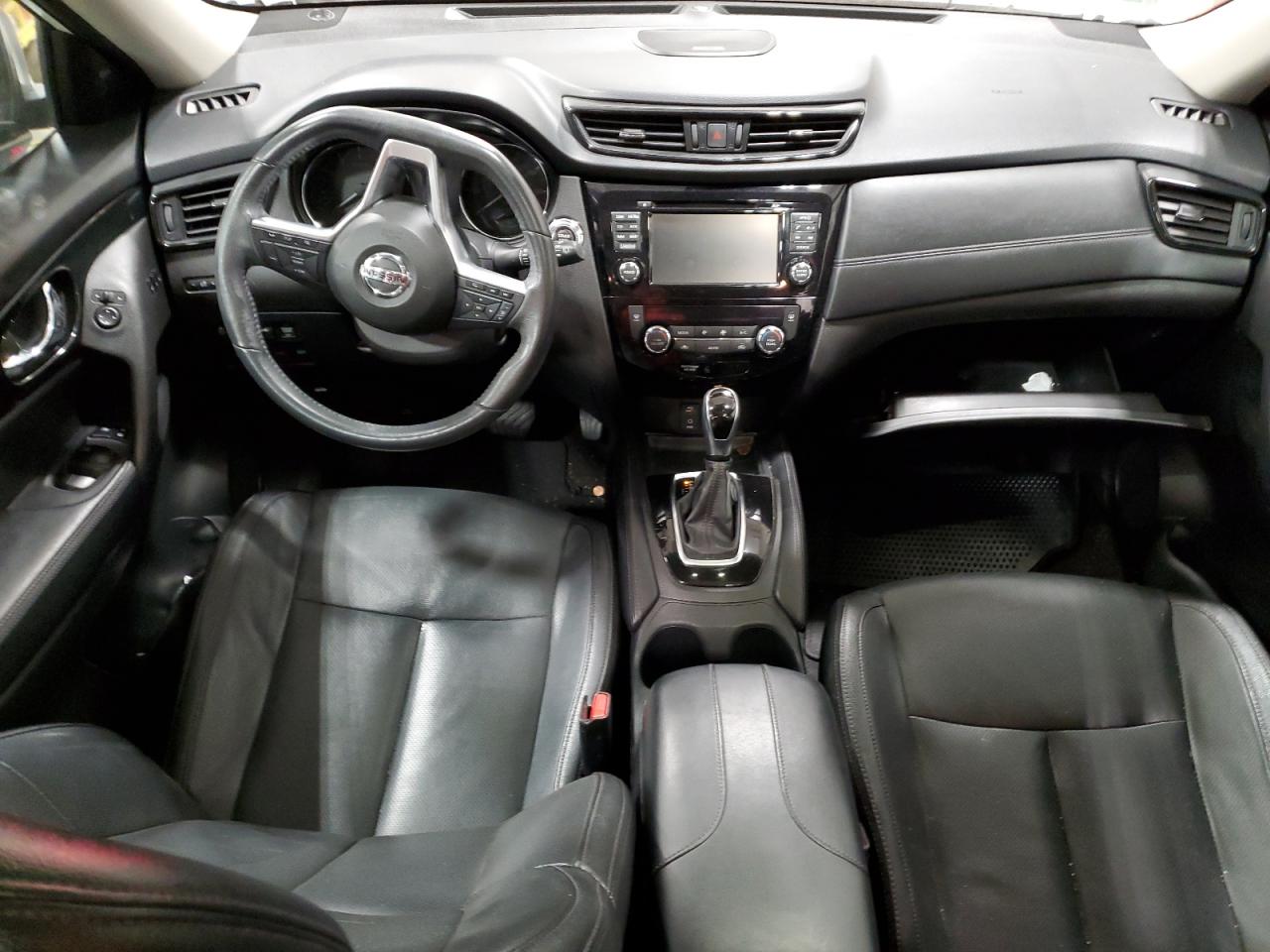 2017 Nissan Rogue - Image 8