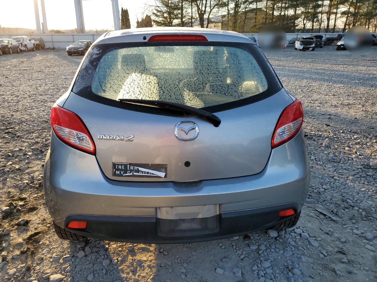 2014 Mazda Mazda2 Sport VIN: JM1DE1KZ0E0182746 Lot: 88887415