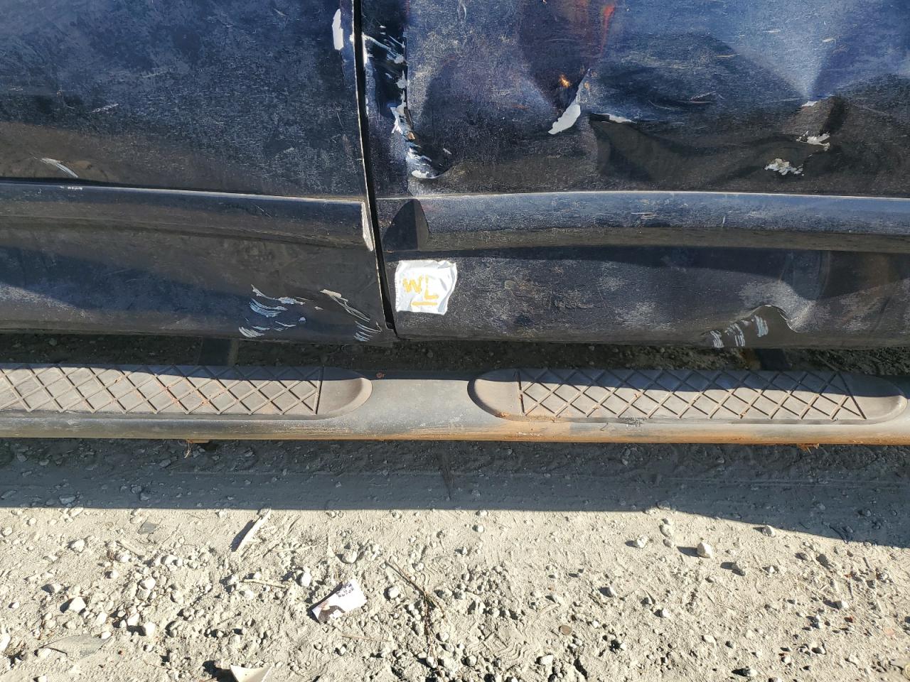 2008 Nissan Titan - Image 12