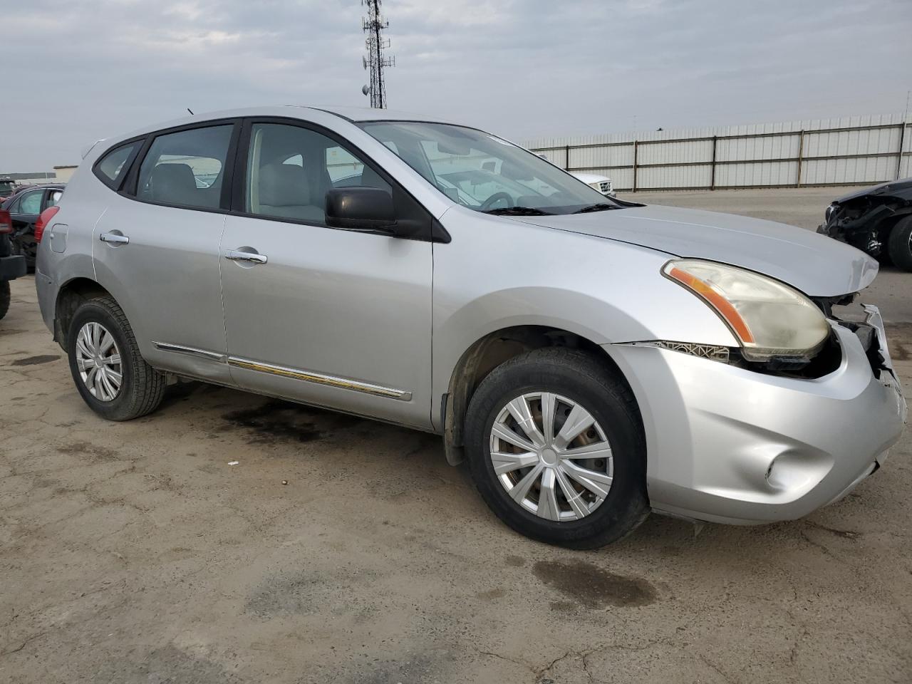 2011 Nissan Rogue - Image 4