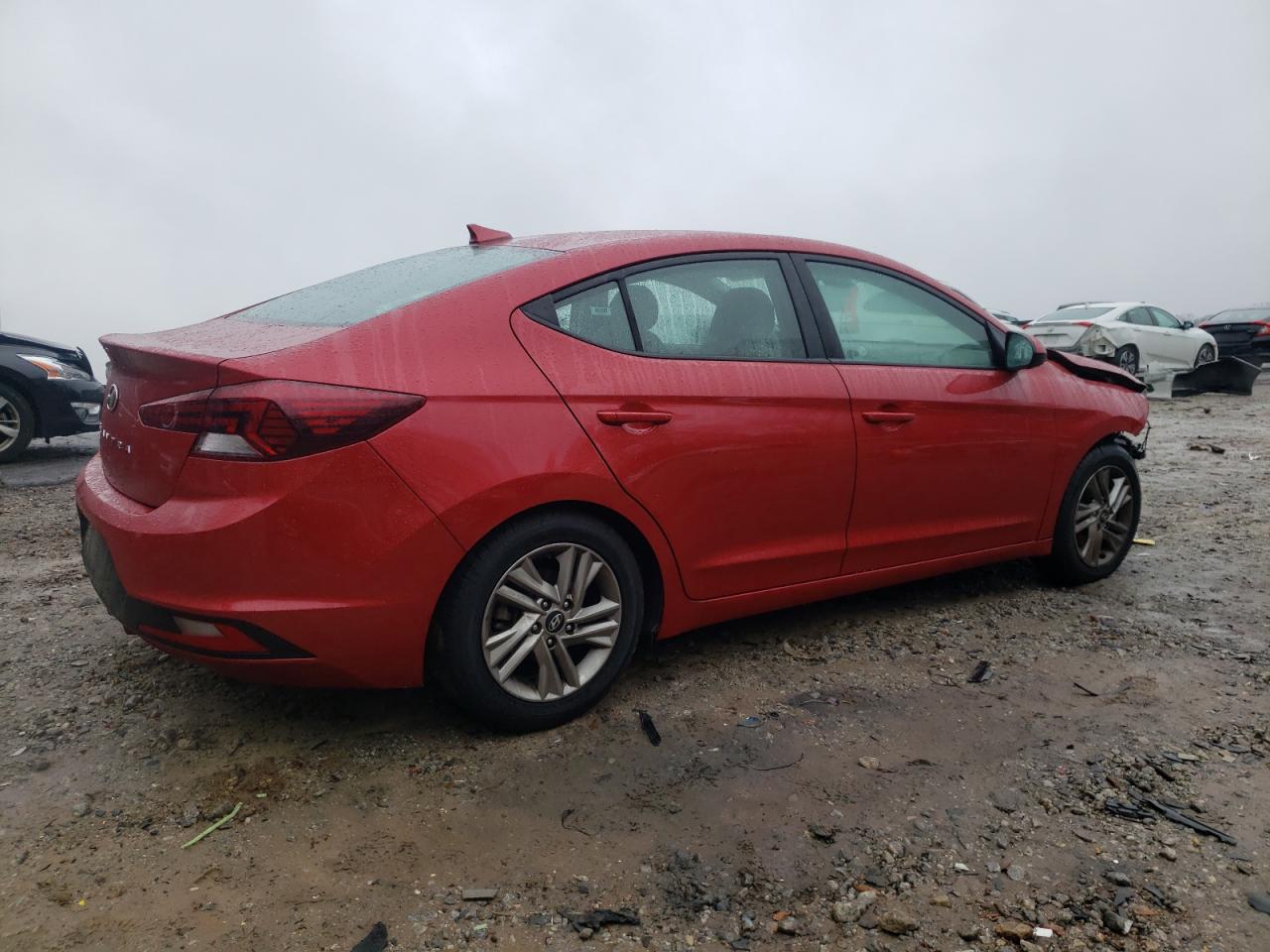 2019 Hyundai Elantra - Image 3
