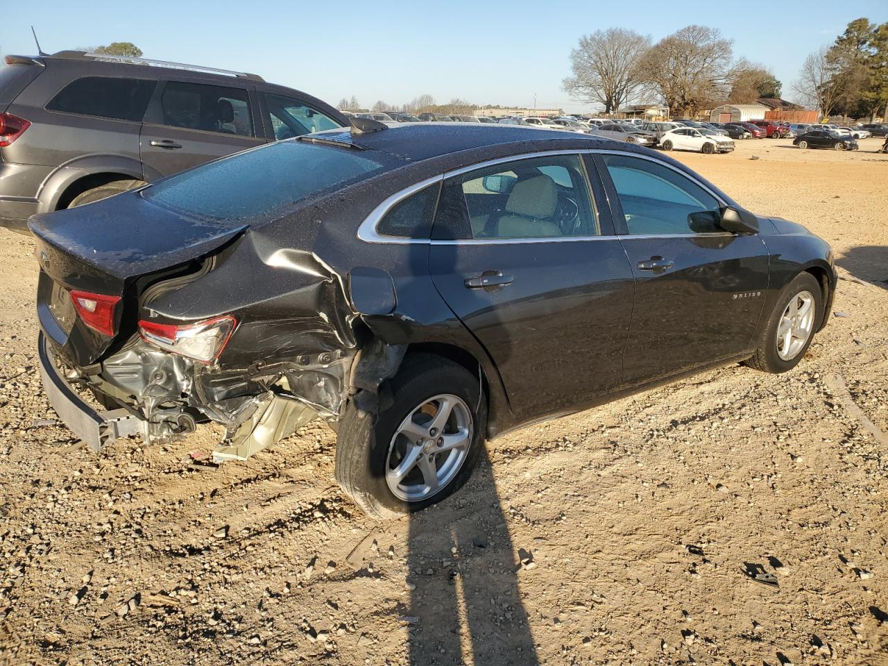 2017 Chevrolet Malibu - Image 3