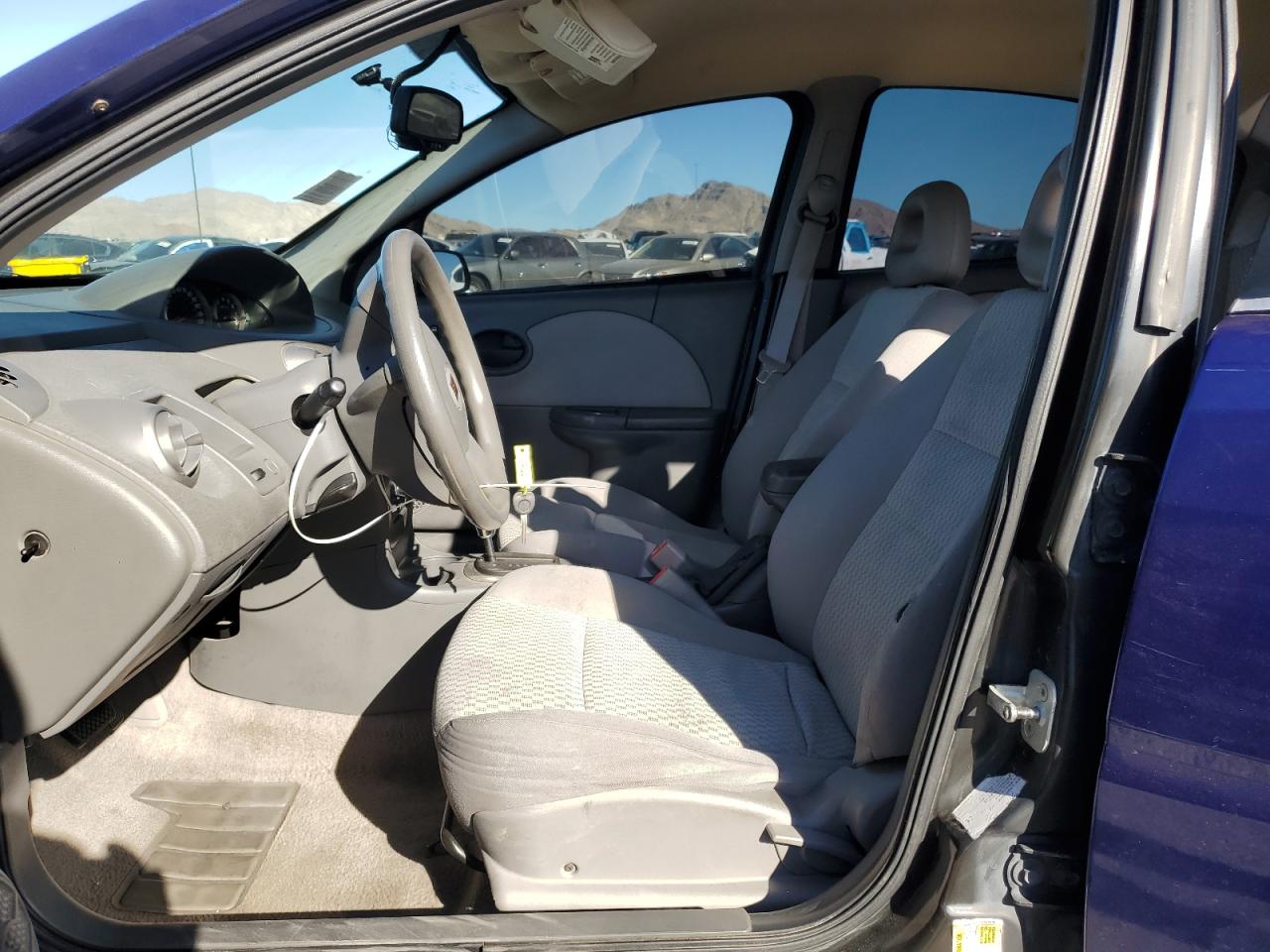 2006 Saturn ION - Image 7