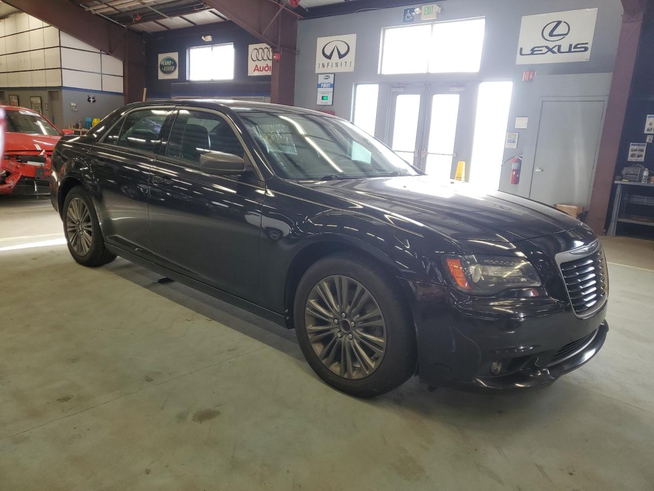 VIN 2C3CCAJG4EH236969 2014 CHRYSLER 300 no.4