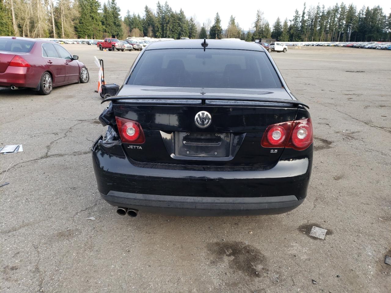 2009 Volkswagen Jetta - Image 6