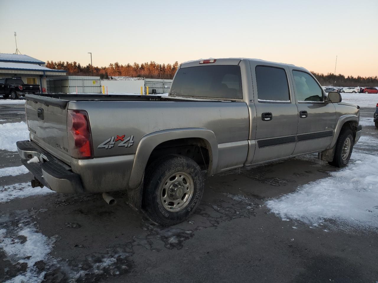 2003 Chevrolet Silverado - Image 3