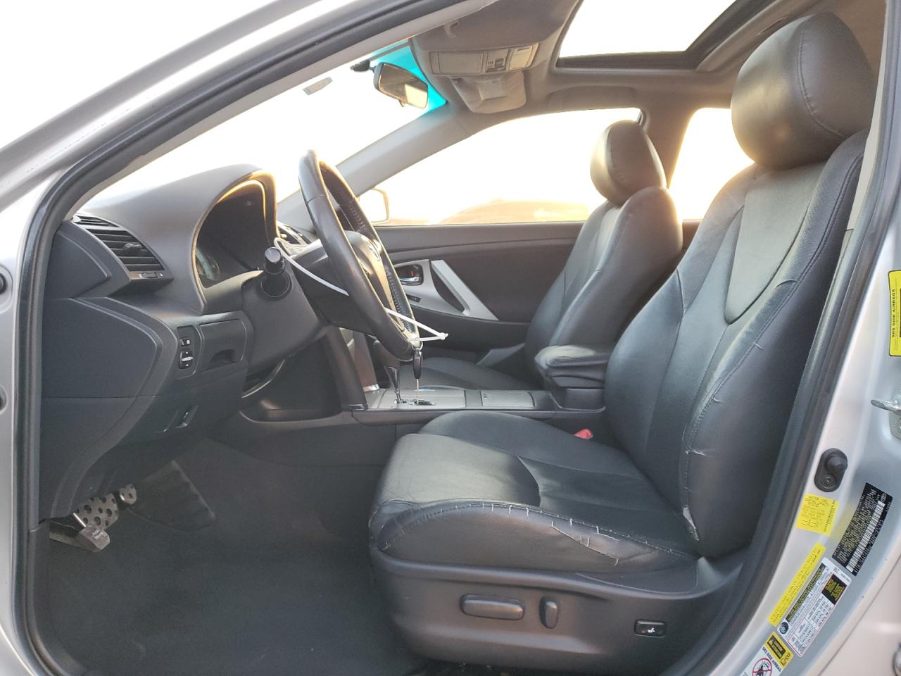 2011 Toyota Camry - Image 7