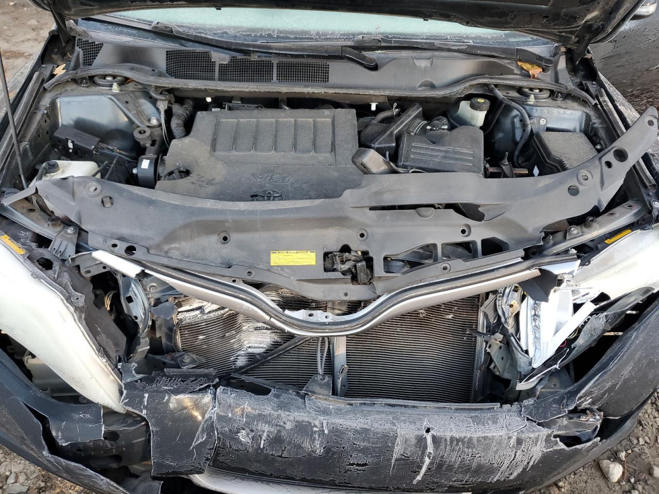 2014 Toyota Venza - Image 12