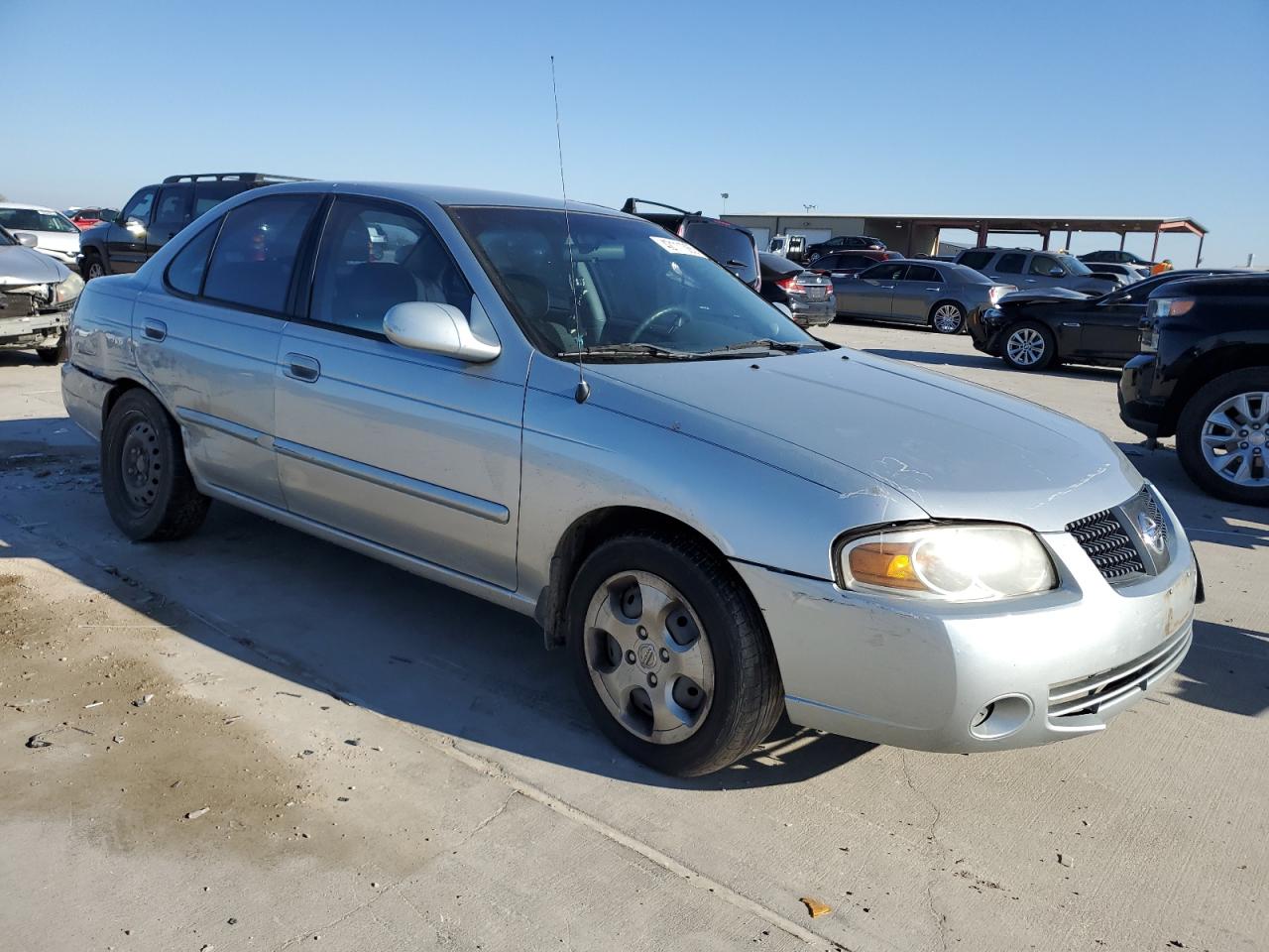 2004 Nissan Sentra - Image 4