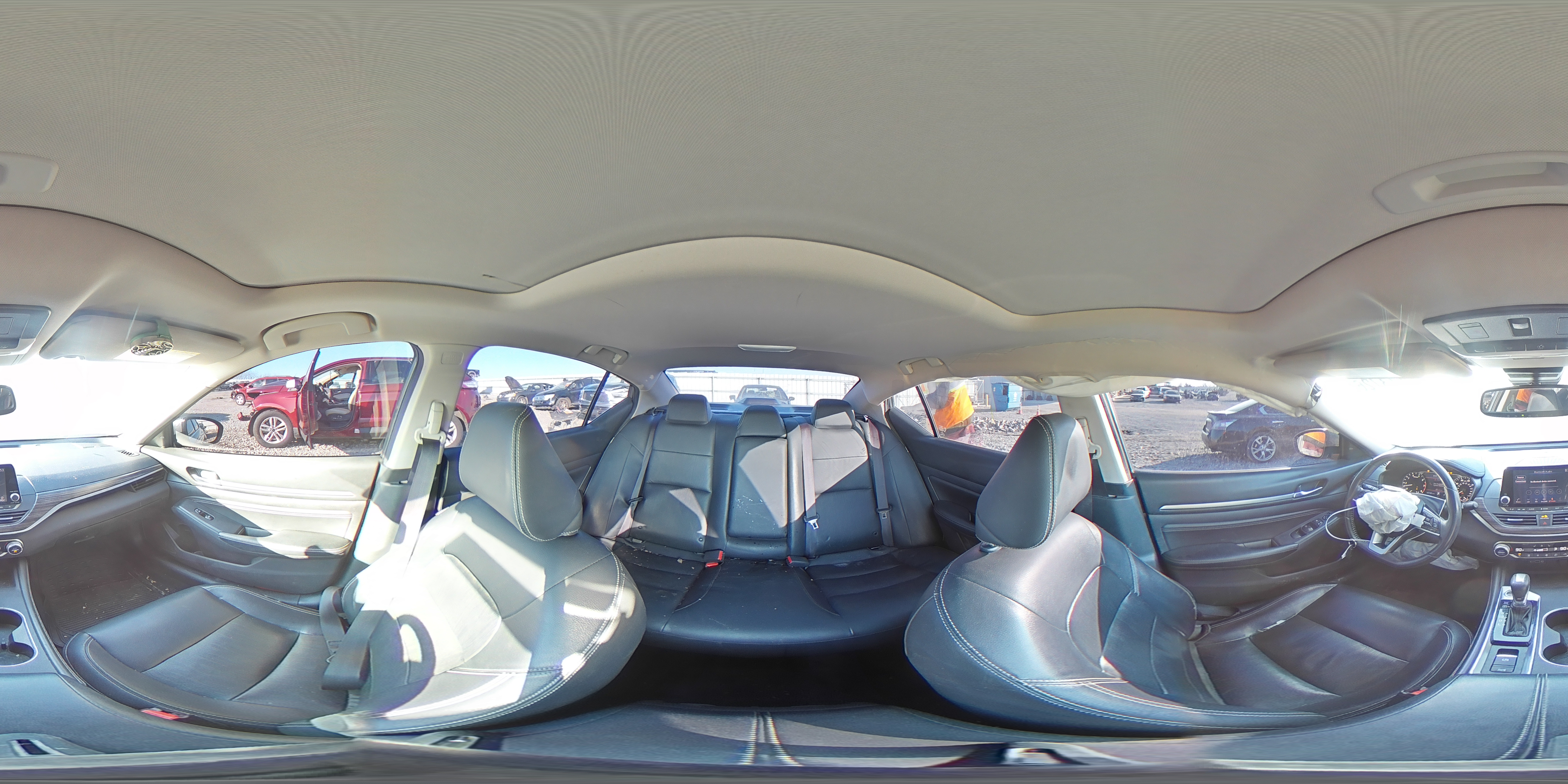 2019 Nissan Altima - Image 13