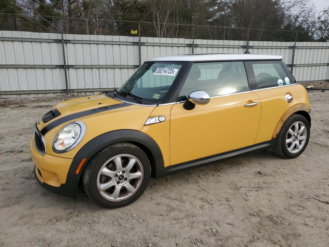 2008 MINI Cooper - Image 1