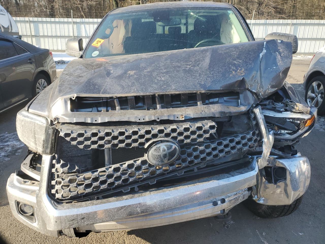 2021 Toyota Tundra - Image 5