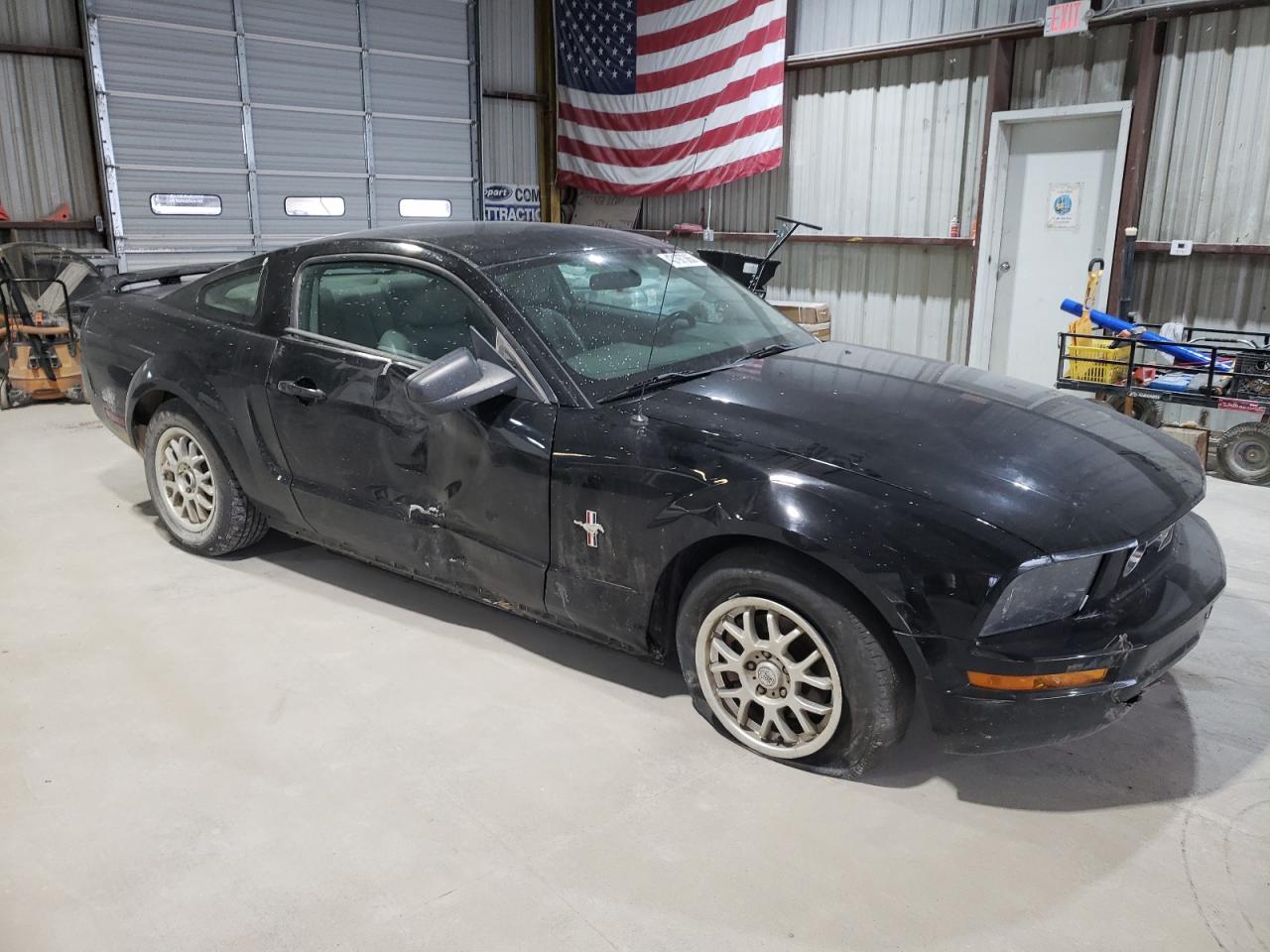 2006 Ford Mustang - Image 4