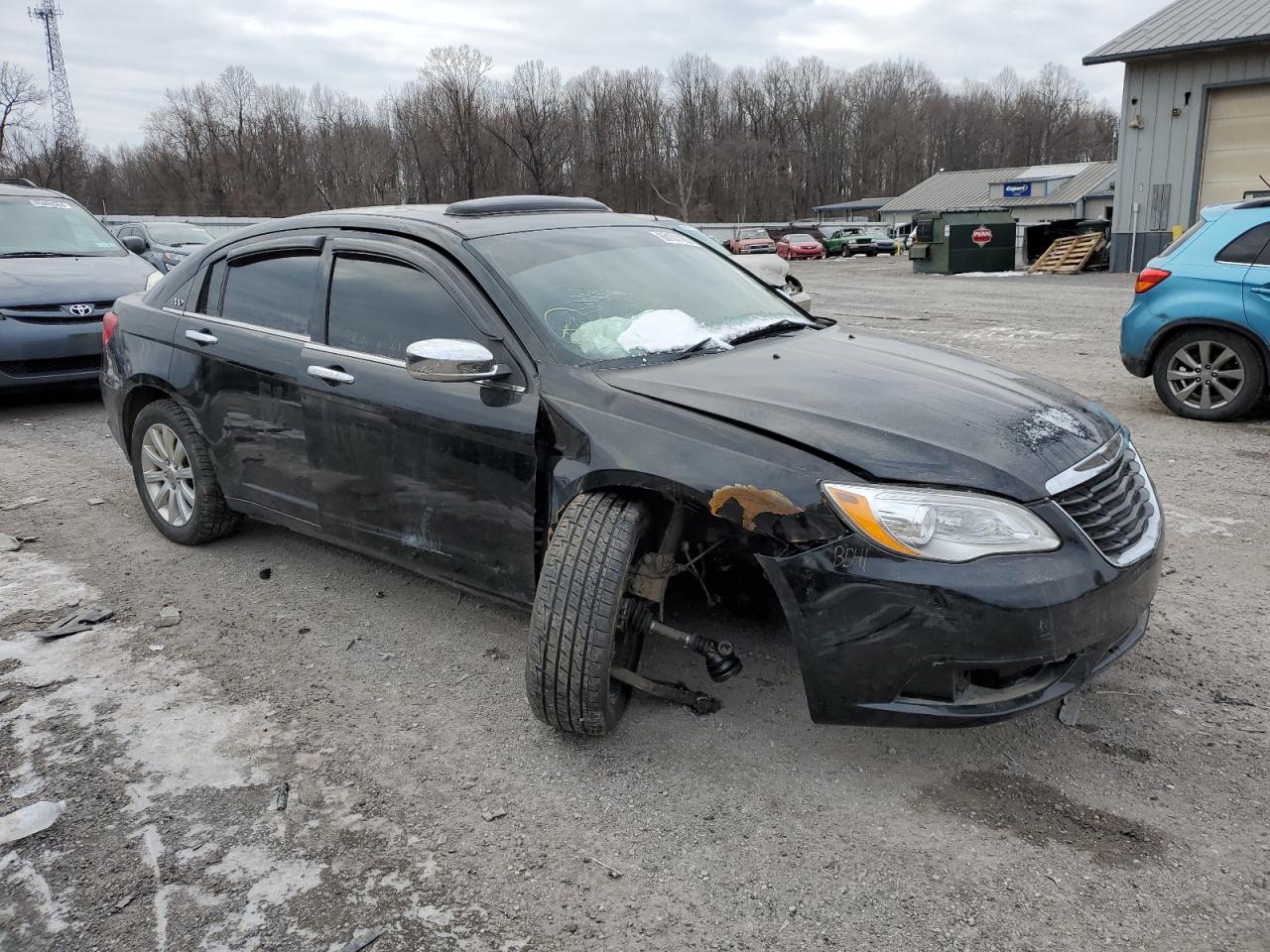 VIN 1C3CCBCG6DN638940 2013 CHRYSLER 200 no.4