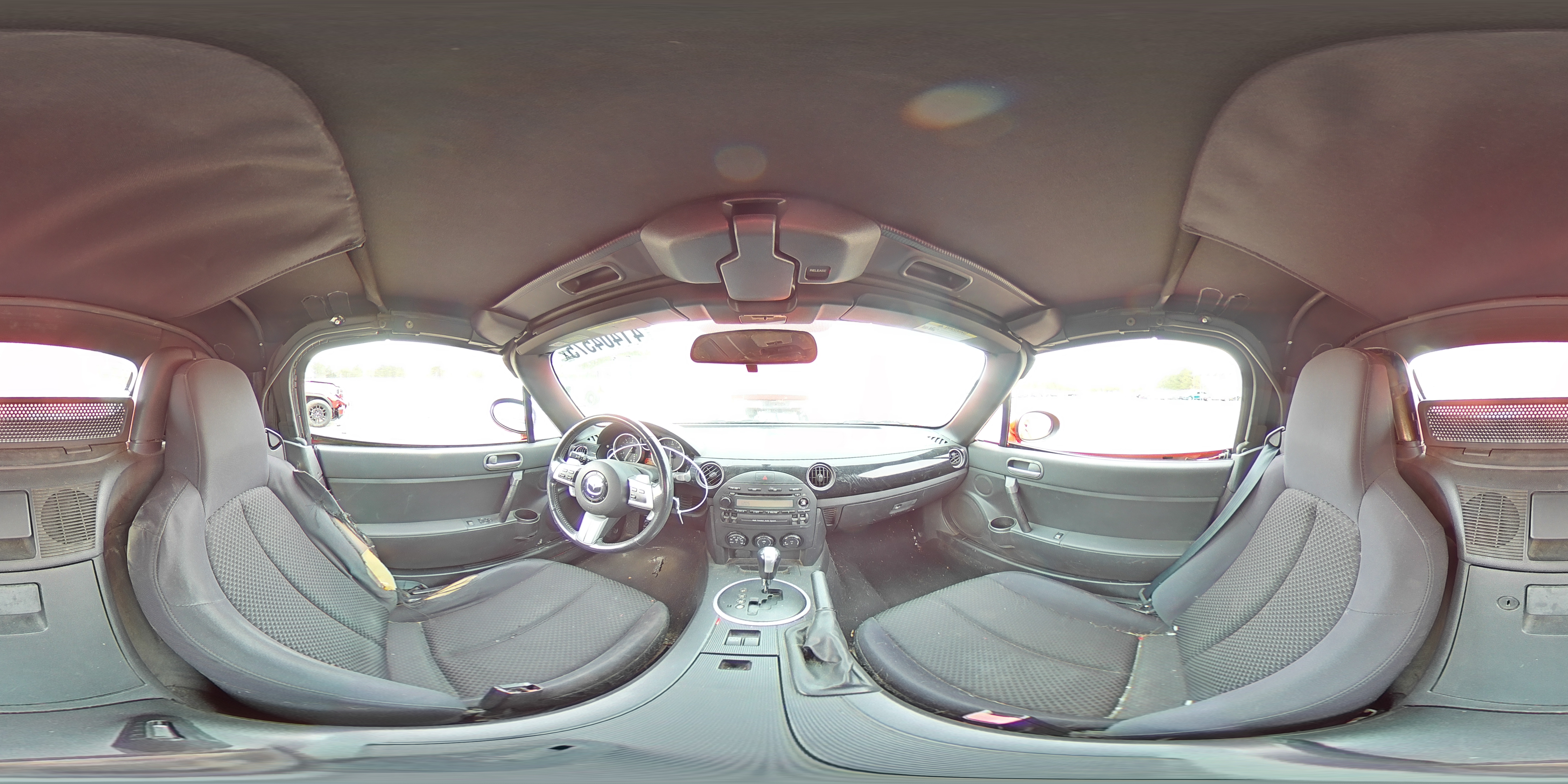 2006 Mazda MX-5 - Image 12