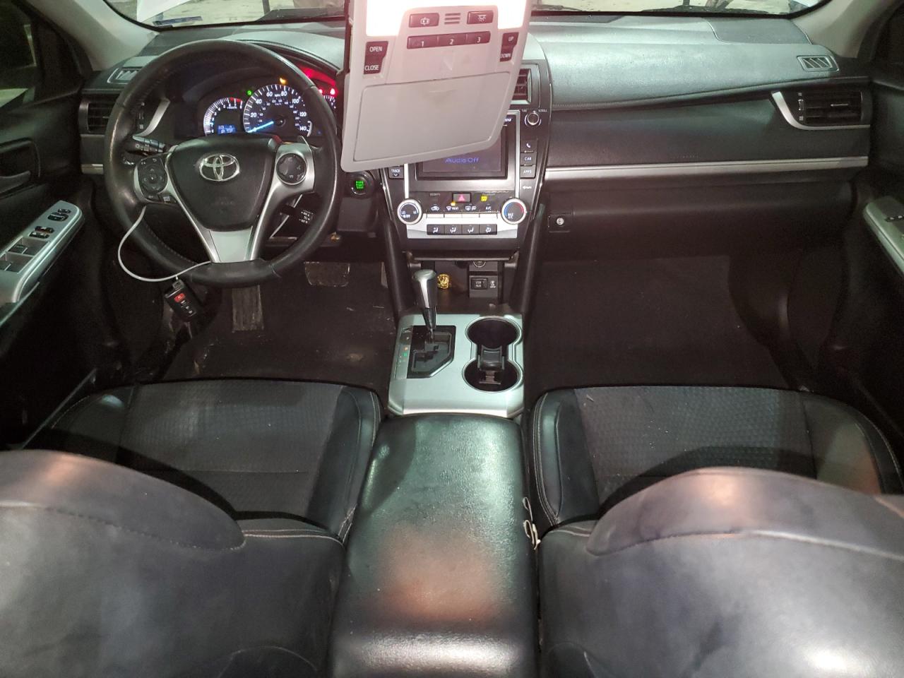 2012 Toyota Camry - Image 8