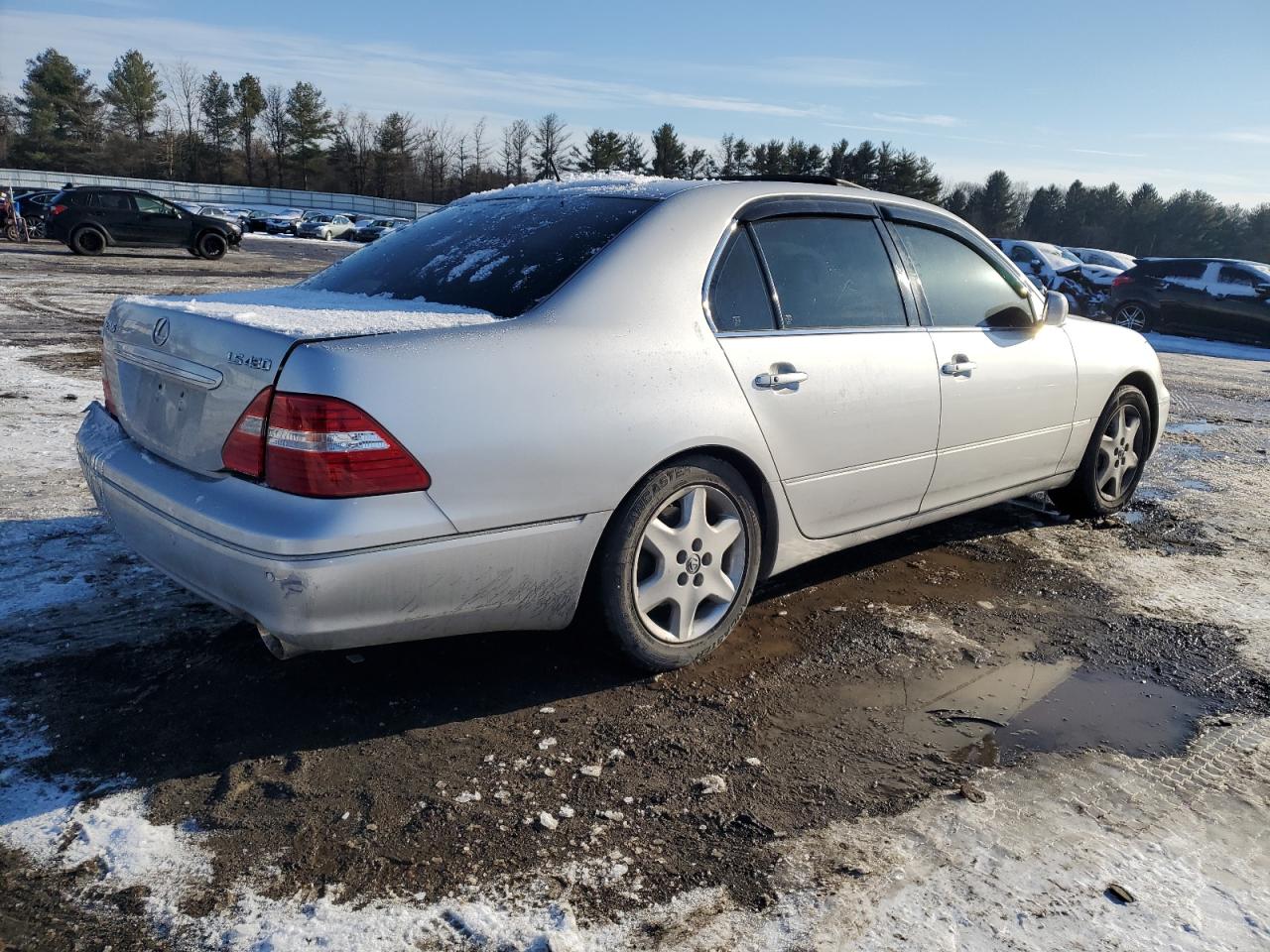 2004 Lexus LS - Image 3