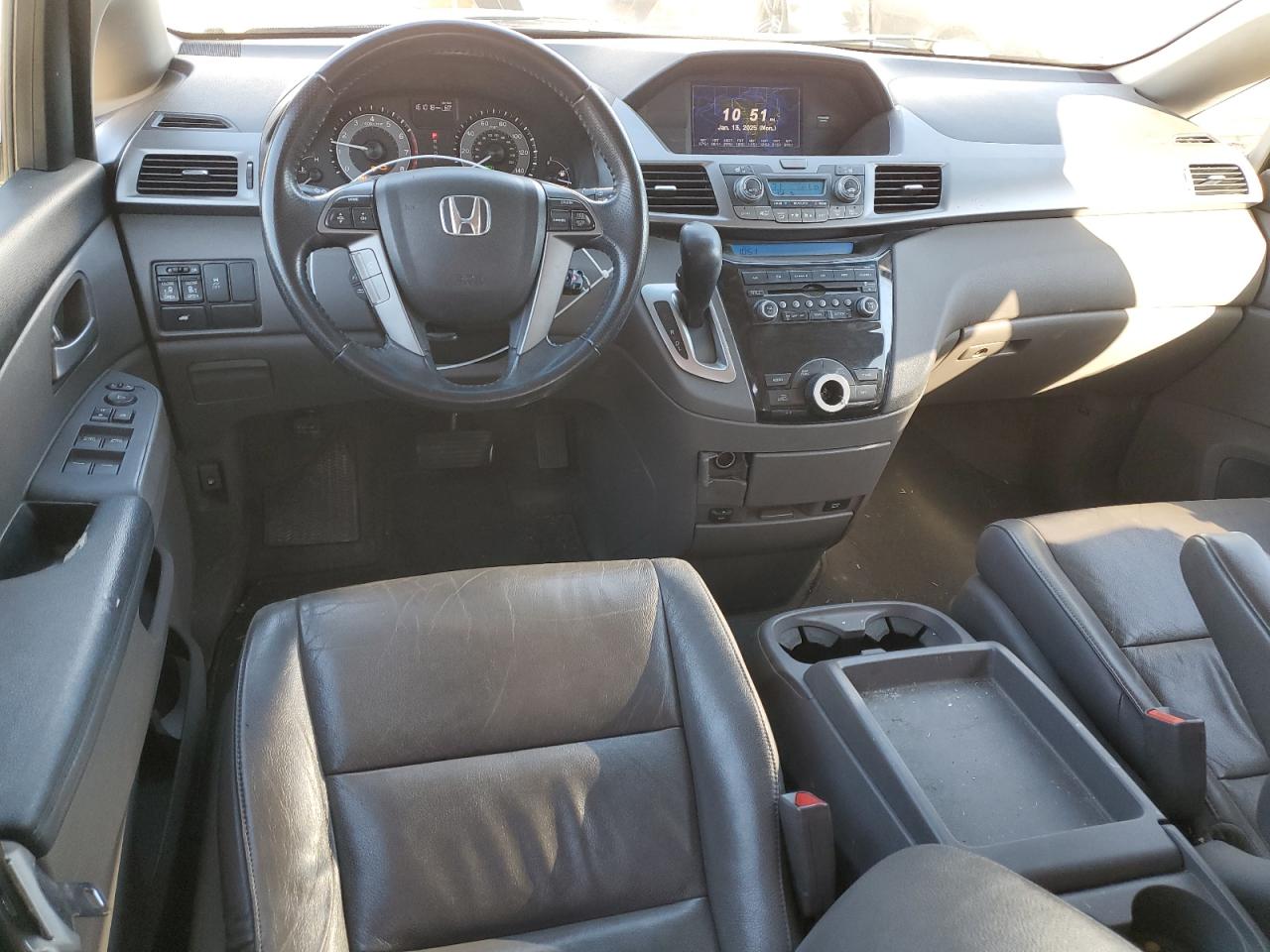 2012 Honda Odyssey - Image 8
