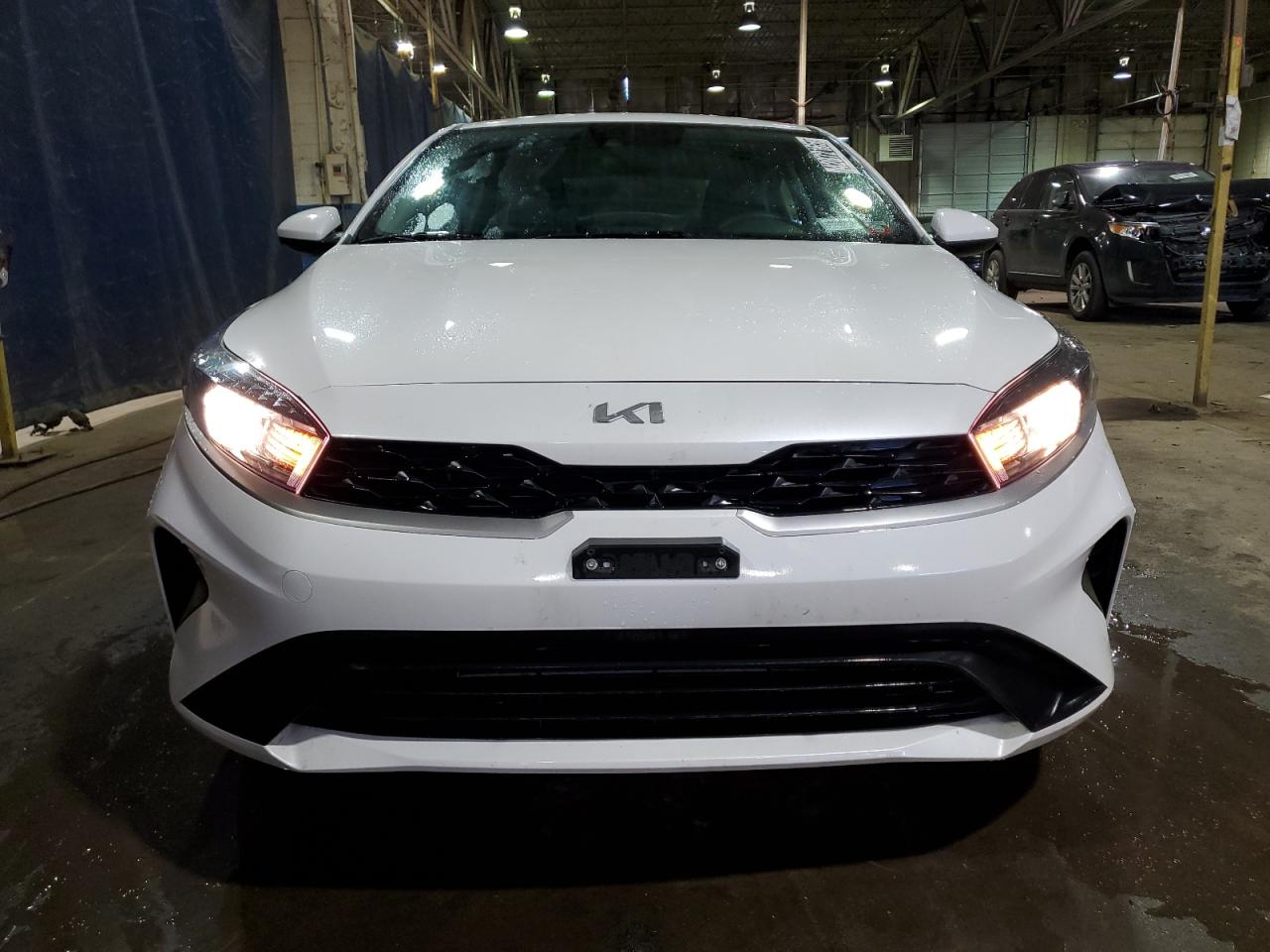 2023 Kia Forte - Image 5