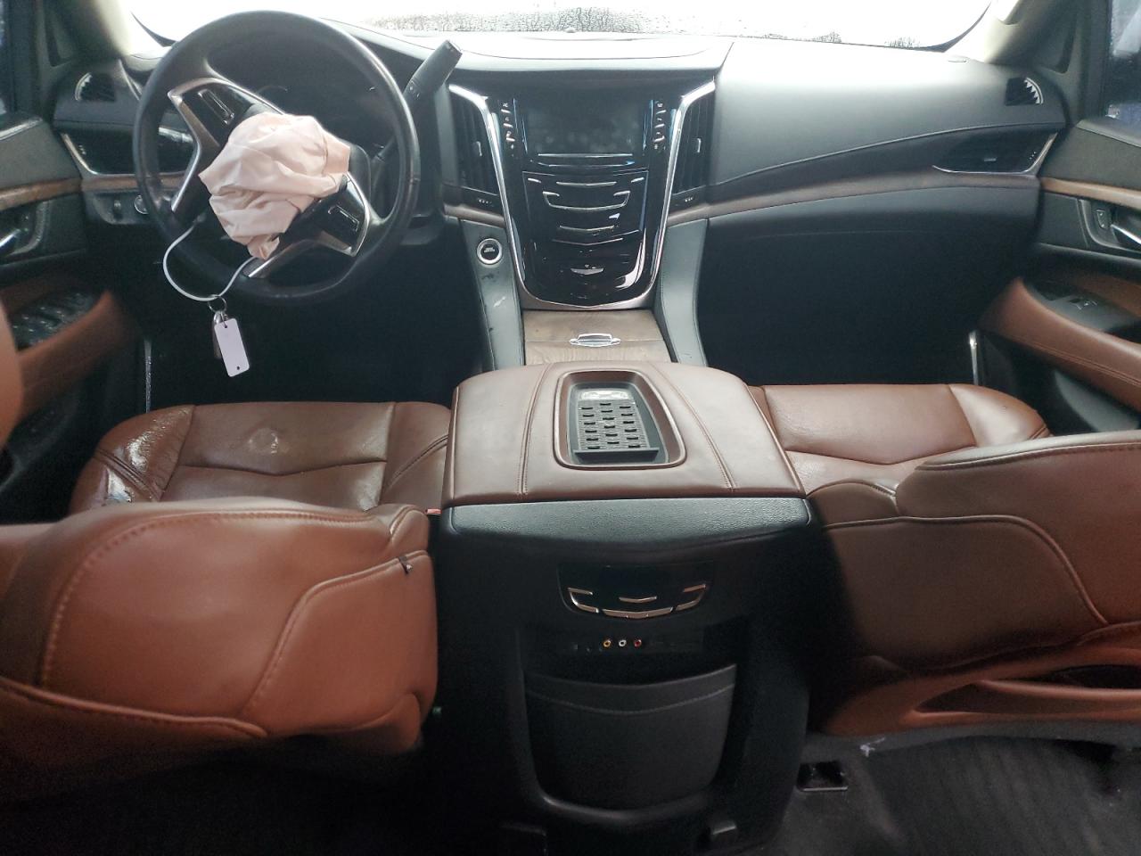 2016 Cadillac Escalade - Image 8