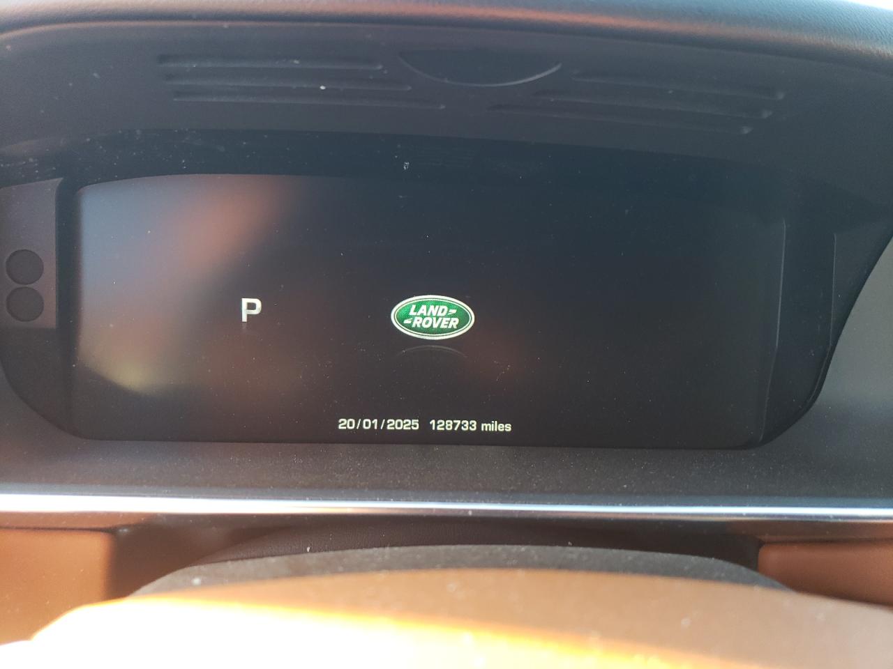 2014 Land Rover Range Rover - Image 9