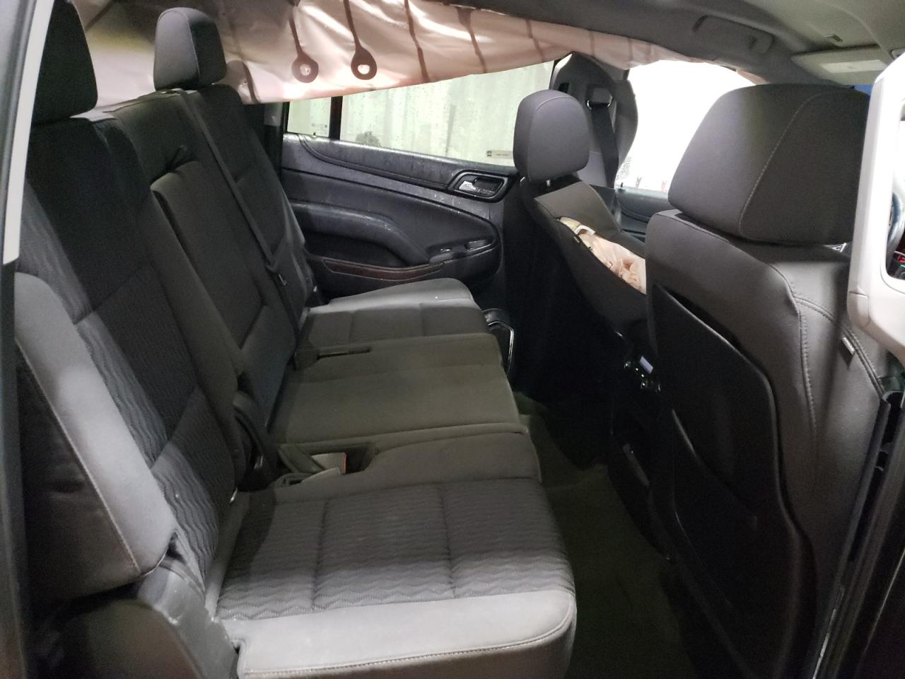 2015 GMC Yukon - Image 11