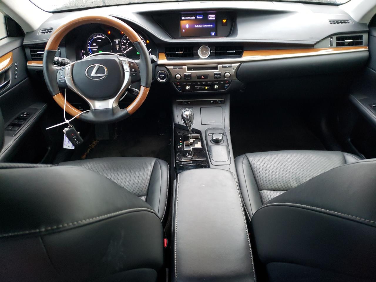 2014 Lexus ES - Image 8