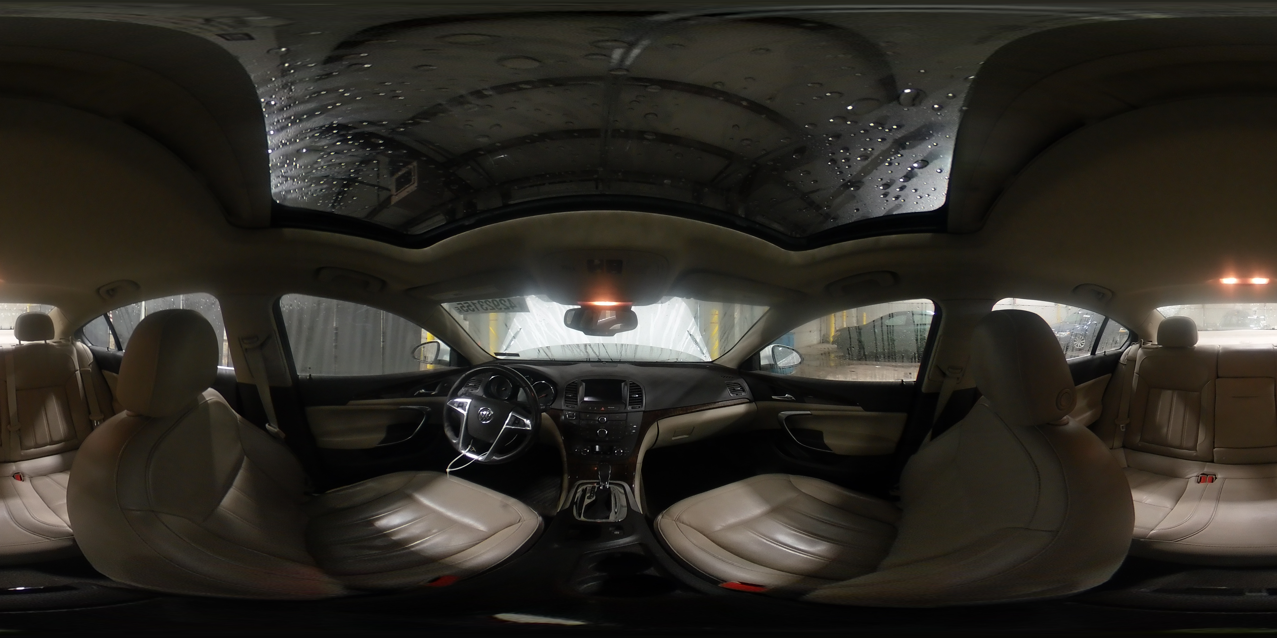 2012 Buick Regal - Image 14