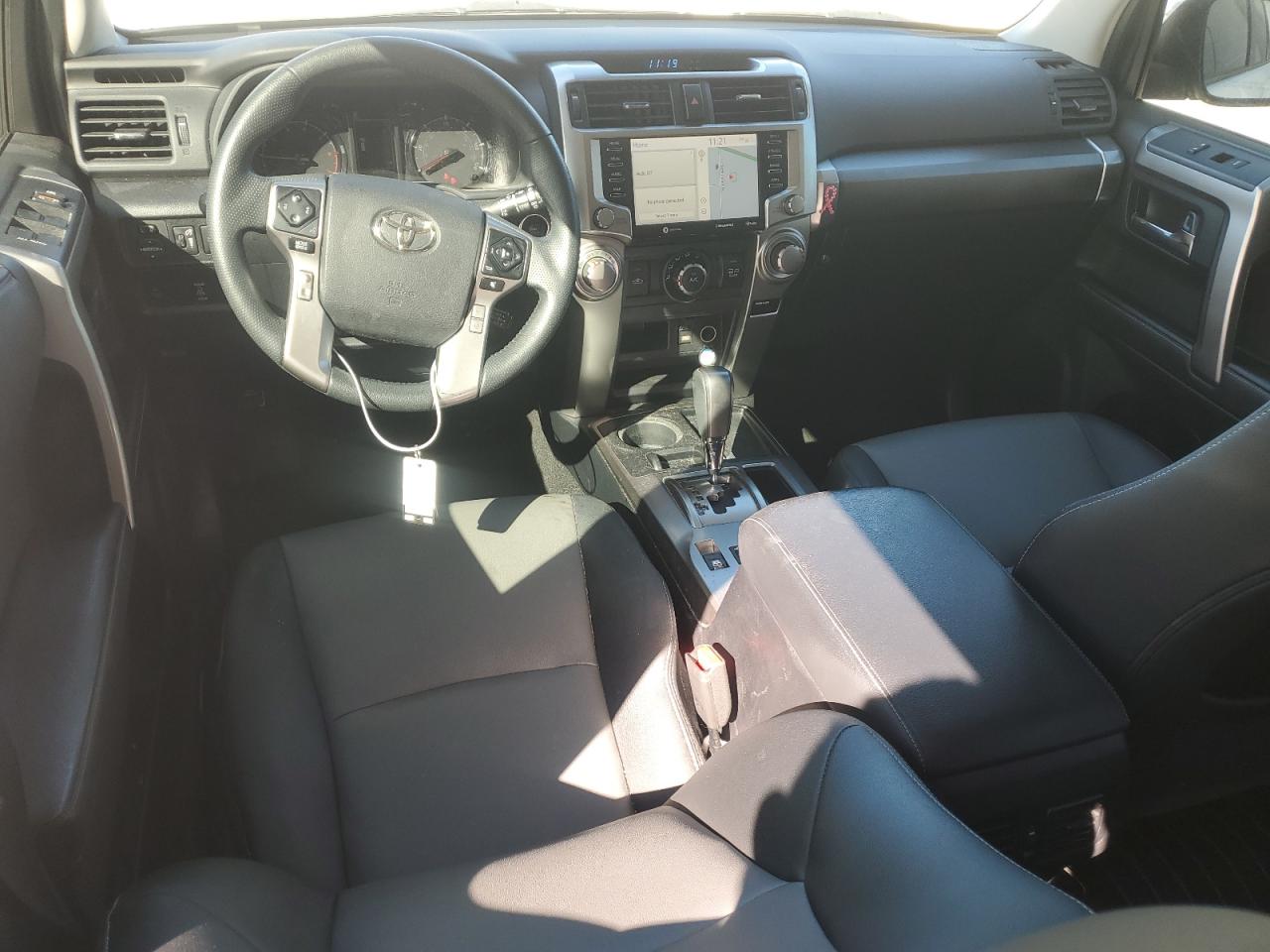 2021 Toyota 4Runner - Image 8