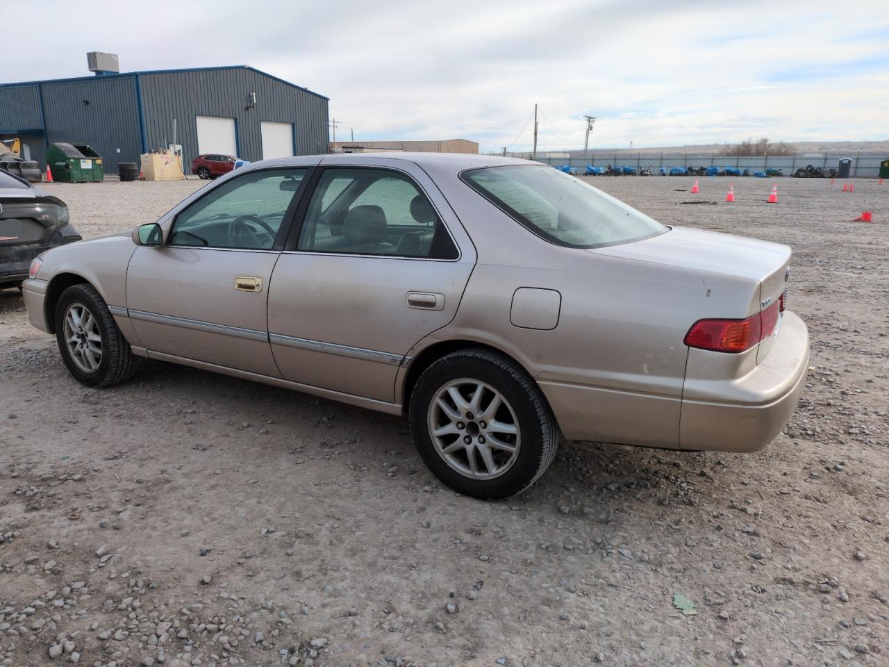 2001 Toyota Camry - Image 2