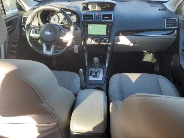  SUBARU FORESTER 2018 Silver