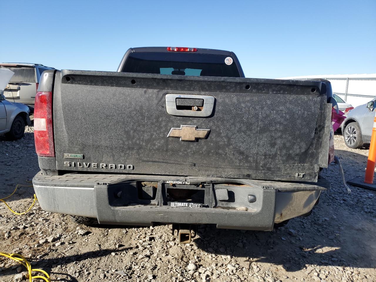 2010 Chevrolet Silverado - Image 6