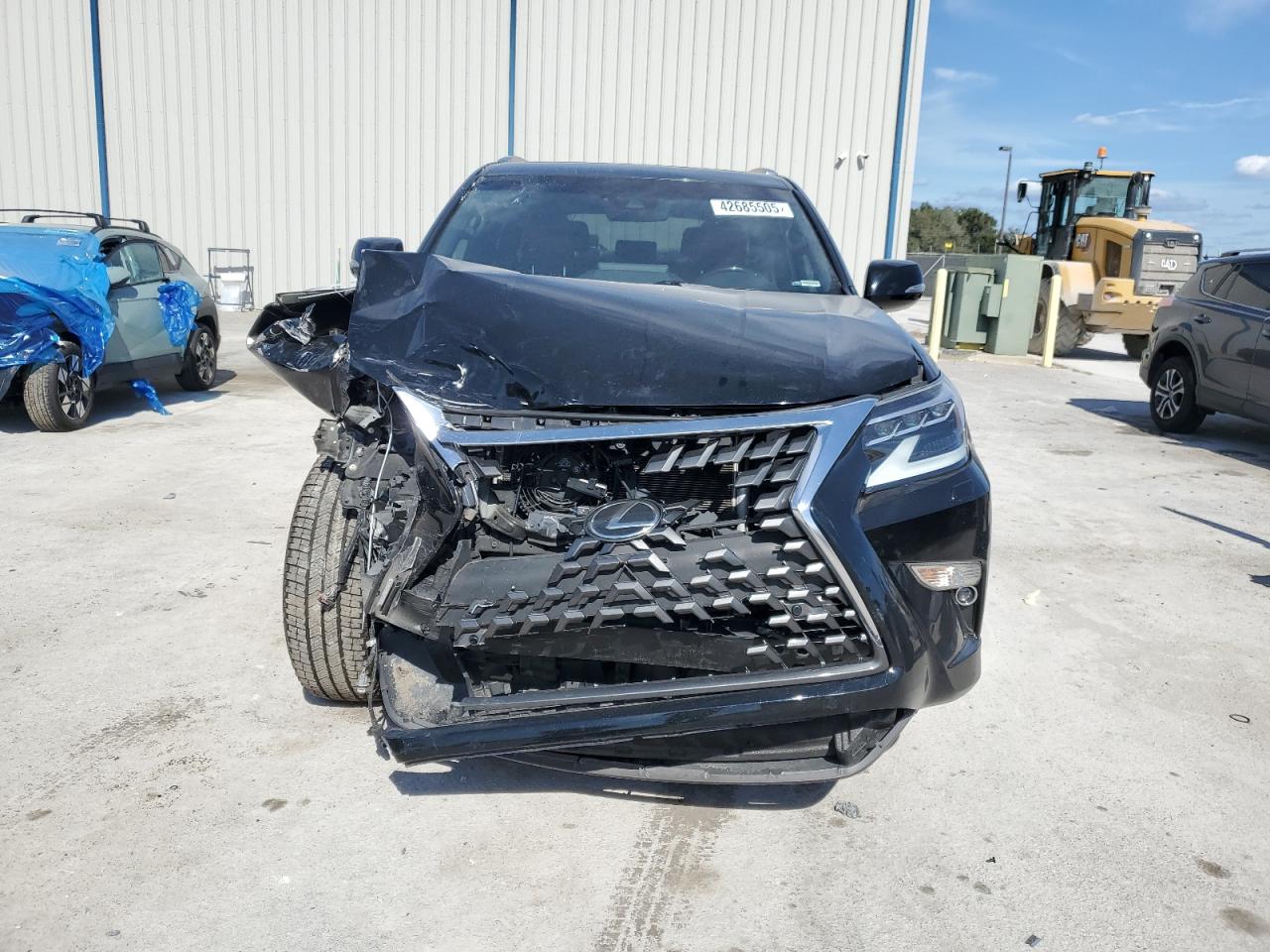 2022 Lexus GX - Image 5
