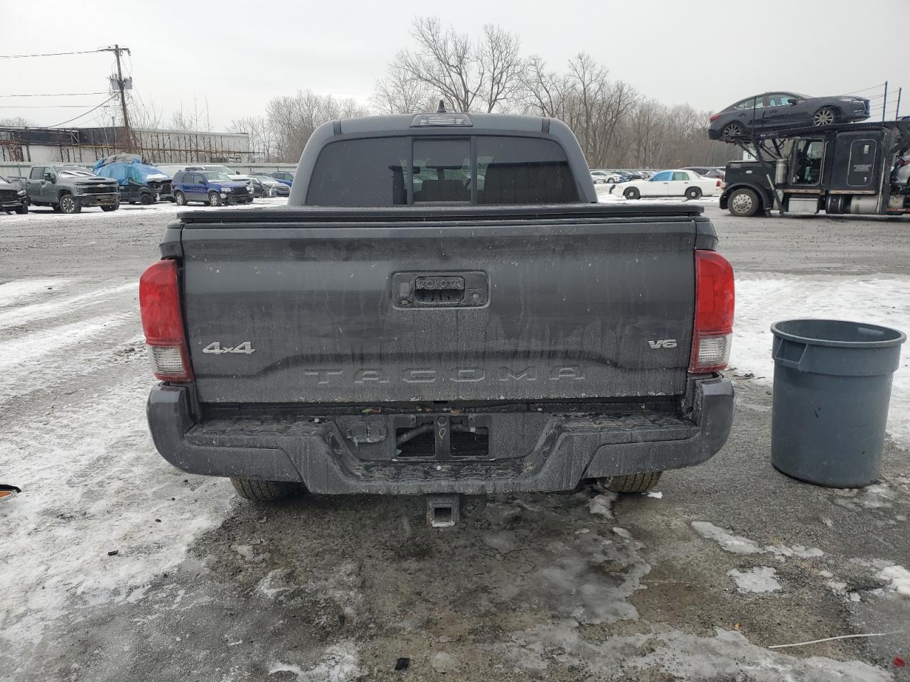 2022 Toyota Tacoma - Image 6