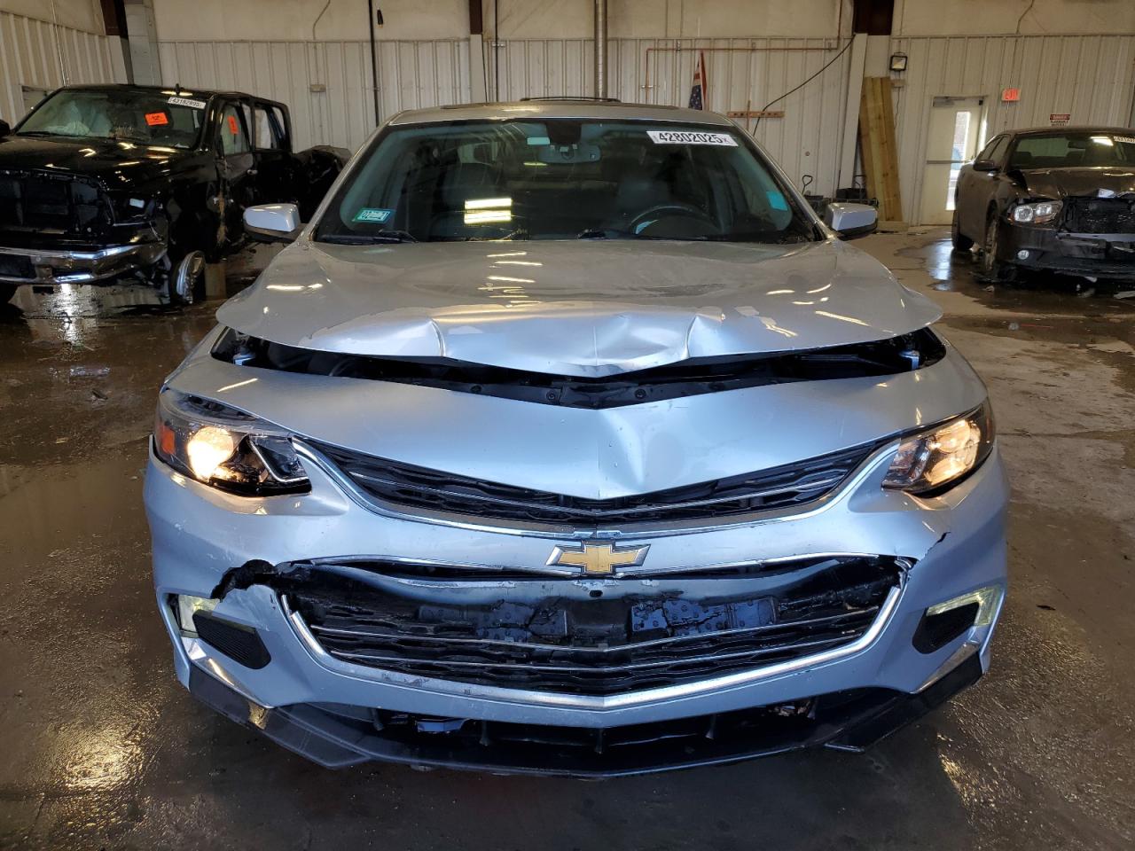 2017 Chevrolet Malibu - Image 5