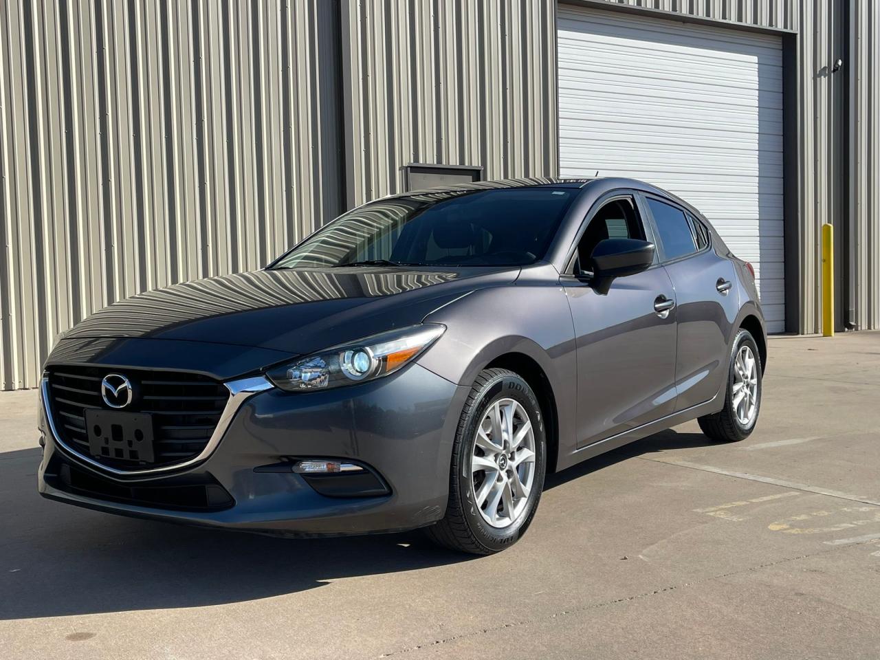 VIN 3MZBN1K79JM209548 2018 MAZDA 3 no.2